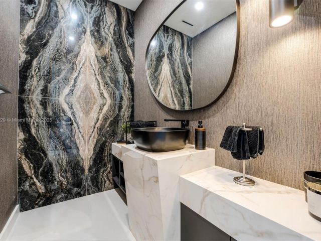 Home for sale at 1785 Cleveland Rd - photo 5518467