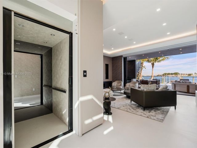 Home for sale at 1785 Cleveland Rd - photo 5518468