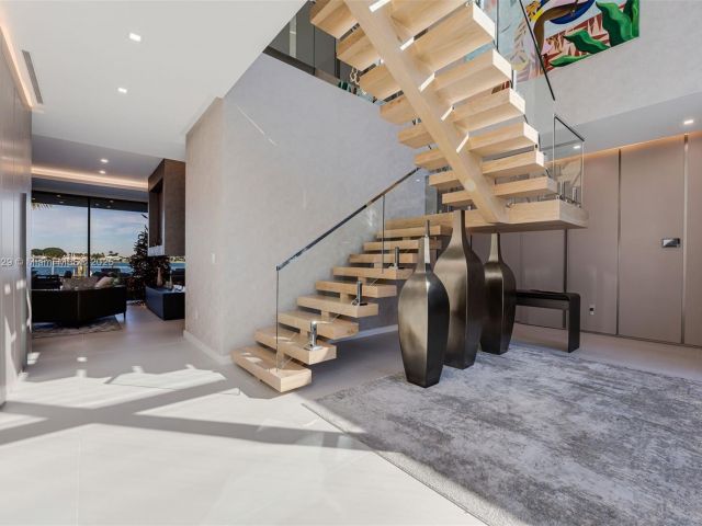 Home for sale at 1785 Cleveland Rd - photo 5518473