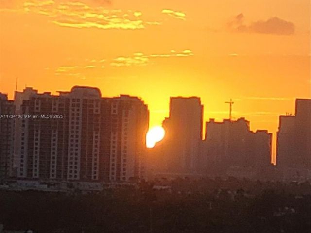 Apartment for rent  Unit #1114 - photo 6247253