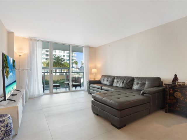 Apartment for sale  Unit #704 - photo 5618822