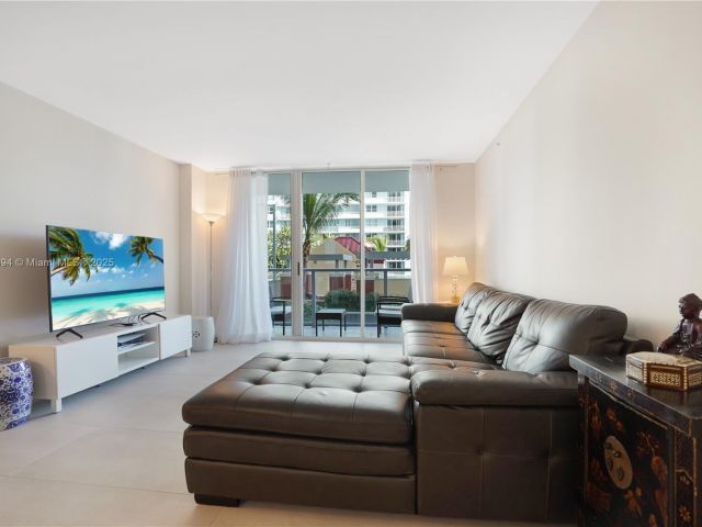 Apartment for sale  Unit #704 - photo 5618823