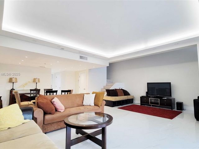 Home for sale at 369 Poinciana Dr 1115 - photo 5572319