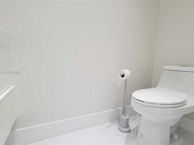 Home for sale at 369 Poinciana Dr 1115 - photo 5572321