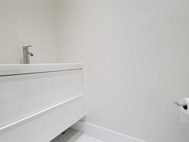 Home for sale at 369 Poinciana Dr 1115 - photo 5572322