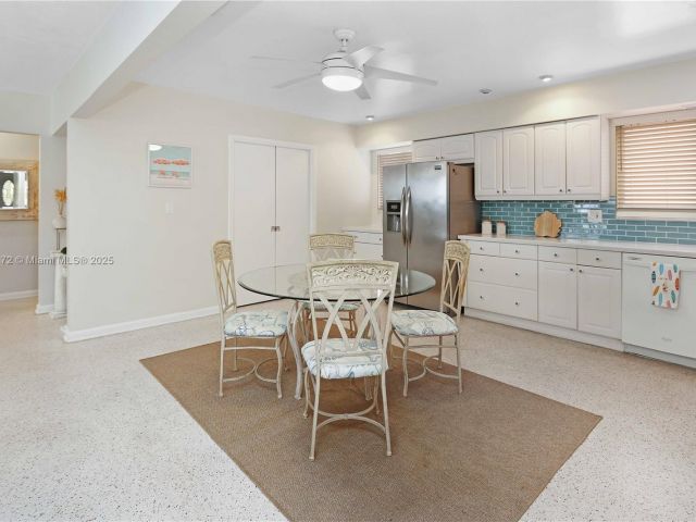 Home for rent at 330 Van Buren St - photo 6243060