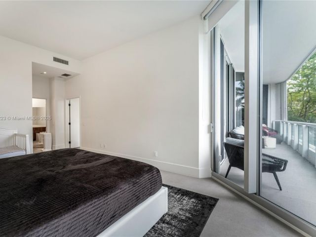 Apartment for sale  Unit #304 - photo 5545100