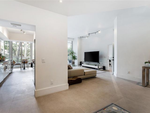 Apartment for sale  Unit #304 - photo 5545106