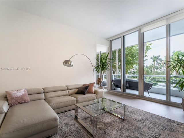 Apartment for sale  Unit #304 - photo 5545114