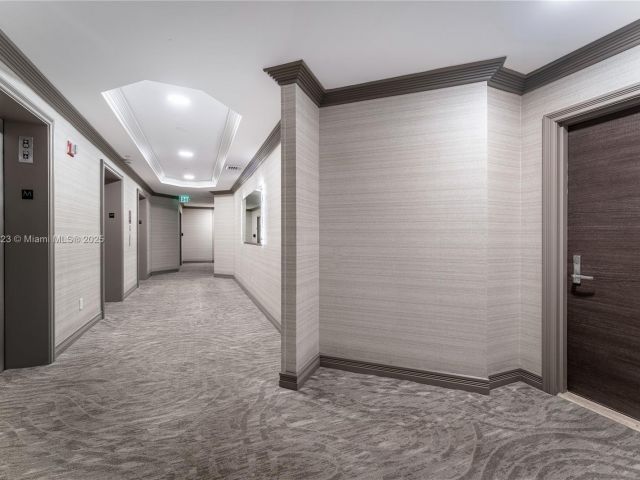 Apartment for sale  Unit #304 - photo 5545117