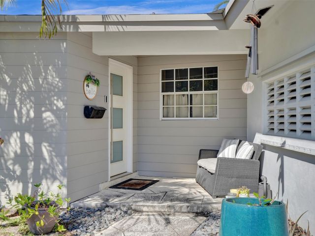 Home for sale at 1325 Middle River Dr - photo 5762361