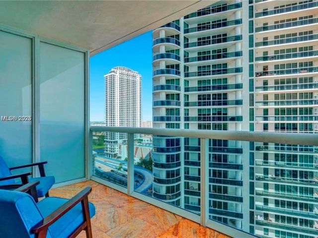 Apartment for sale  Unit #2209 - photo 5672912