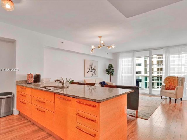 Apartment for sale  Unit #2209 - photo 5672914