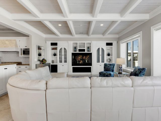 Home for sale at 2301 Aqua Vista Blvd - photo 6125026