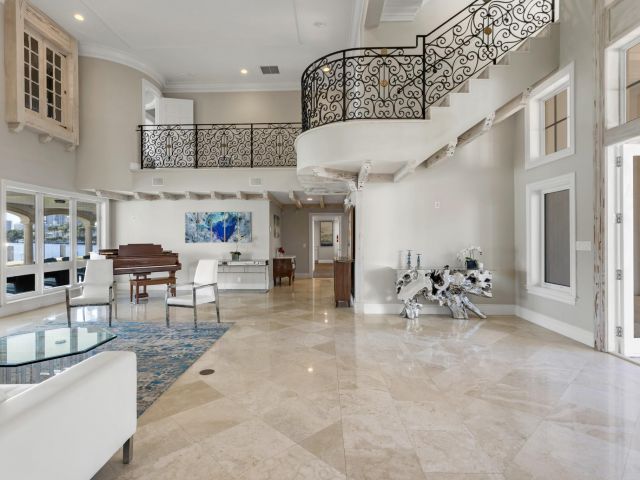 Home for sale at 2301 Aqua Vista Blvd - photo 6125031