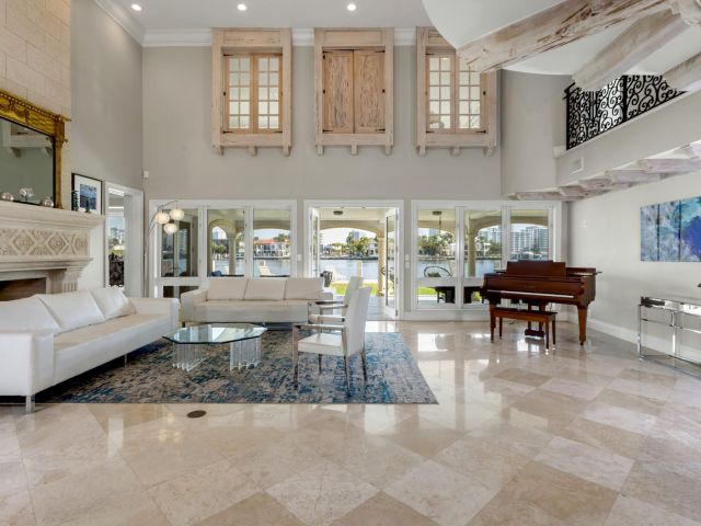 Home for sale at 2301 Aqua Vista Blvd - photo 6125032