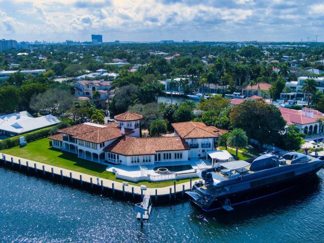 Home for sale at 2301 Aqua Vista Blvd - photo 6125035