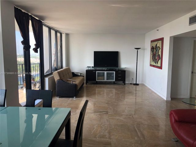 Apartment for sale  Unit #520 - photo 5669932