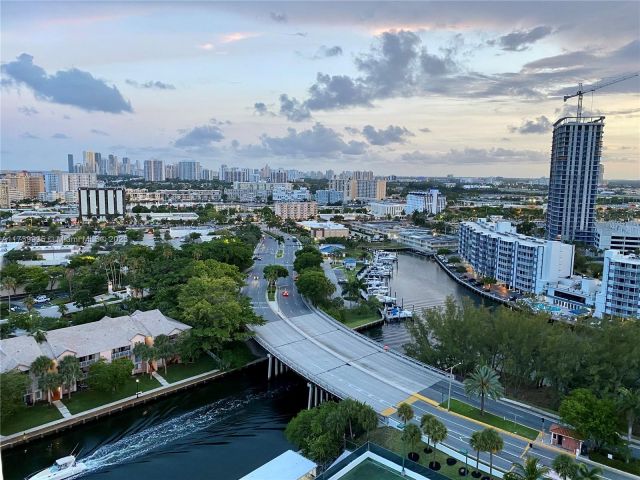 Apartment for sale  Unit #520 - photo 5669944