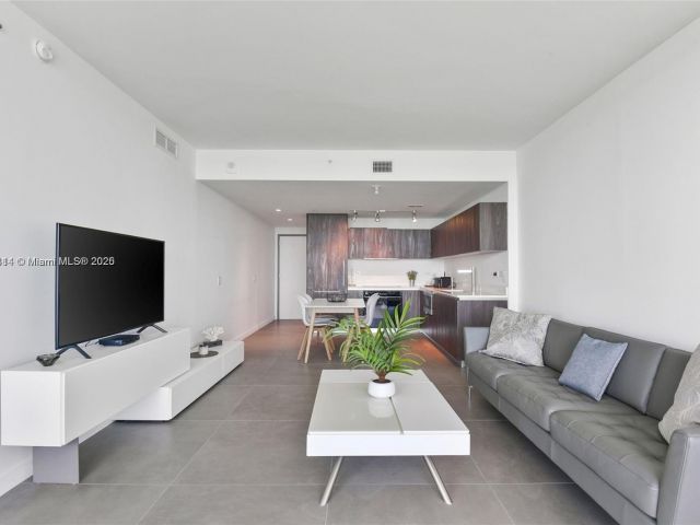 Apartment for sale  Unit #305 - photo 5719895