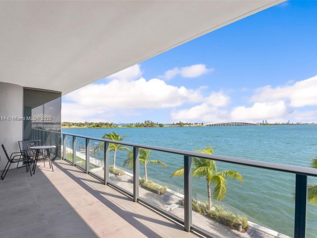 Apartment for sale  Unit #305 - photo 5719899