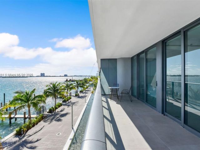 Apartment for sale  Unit #305 - photo 5719901