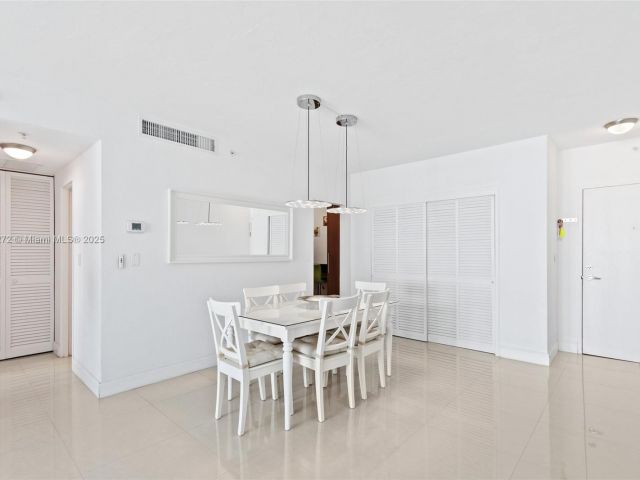 Apartment for sale  Unit #647 - photo 5630904