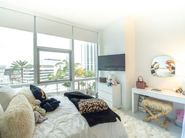 Apartment for sale  Unit #811 - photo 5639690