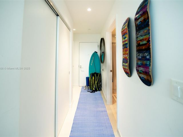 Apartment for sale  Unit #811 - photo 5639692