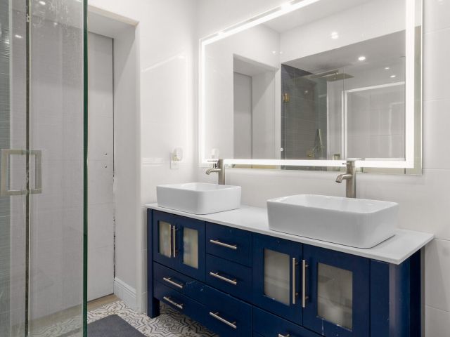 Home for sale at 2715 NE 23rd Court - photo 5542608