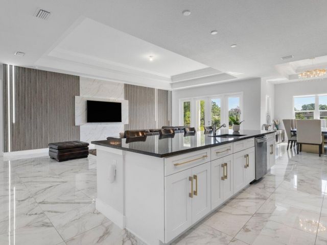 Home for sale at 15200 Northlake Boulevard - photo 6166914