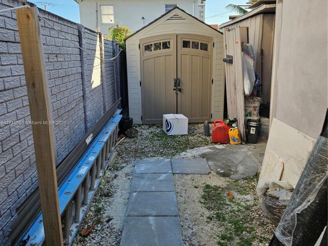 Home for sale at 1260 NW 4th St - photo 6127553