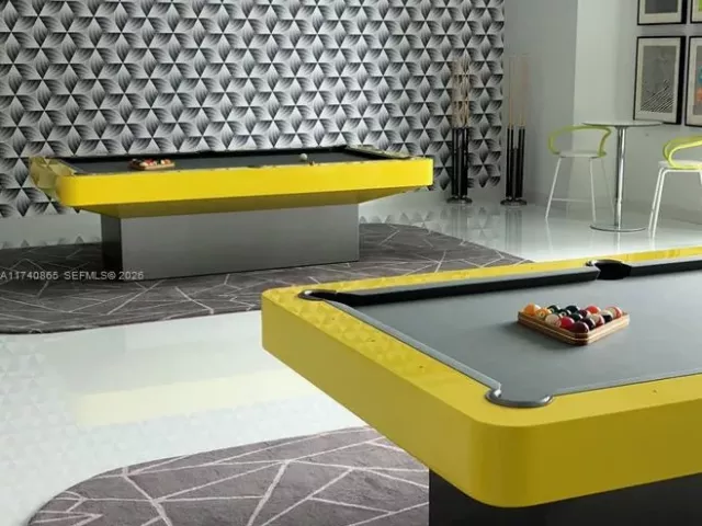 3-bedroom condo for sale in Miami -  - MondialRealty