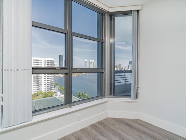 Apartment for sale  Unit #1513 - photo 5689757