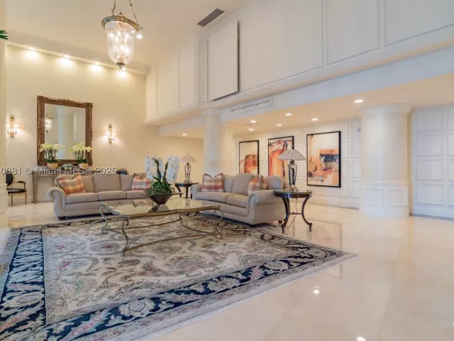 2-bedroom condo for sale in Aventura - 3530 Mystic Pointe Dr 1513 - MondialRealty