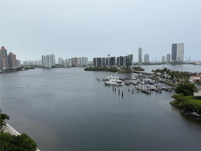 Apartment for rent  Unit #1102 - photo 6151198