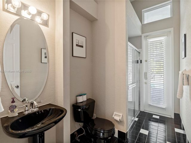 Home for sale at 1113 SW 156th Ter - photo 5548686