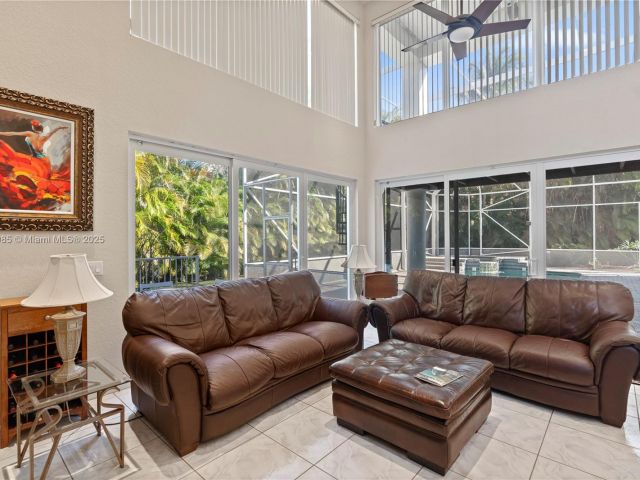 Home for sale at 1113 SW 156th Ter - photo 5548688