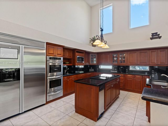 Home for sale at 1113 SW 156th Ter - photo 5548691