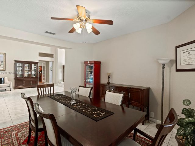 Home for sale at 1113 SW 156th Ter - photo 5548697