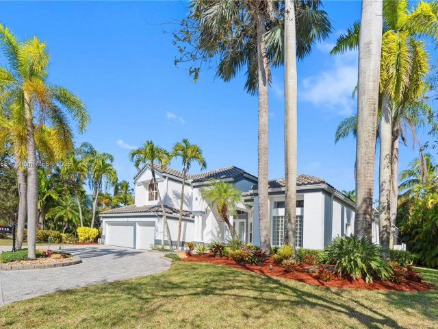 Home for sale at 1113 SW 156th Ter - photo 5548703