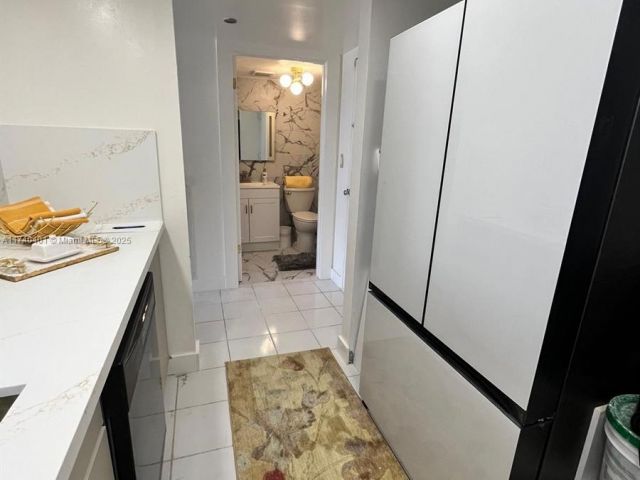 Apartment for sale  Unit #728 - photo 5623428