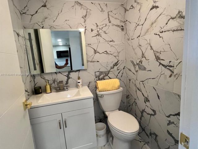 Apartment for sale  Unit #728 - photo 5623443