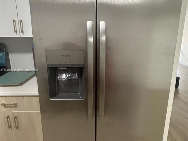 Apartment for sale  Unit #1407 - photo 5669173