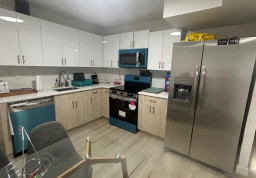 Apartment #1407 at Winston Tower 400