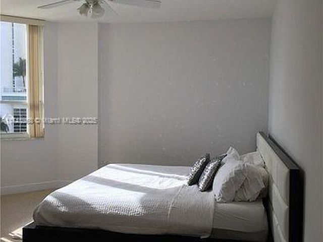 Apartment for rent  Unit #600 - photo 5625189