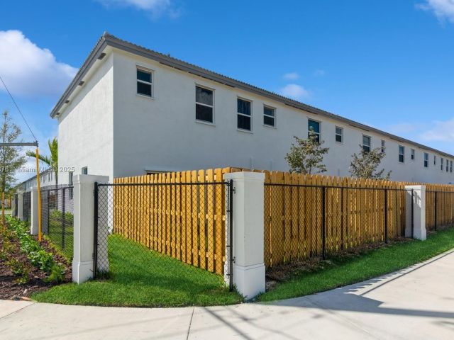 Home for sale at 16207 SW 288th Ter - photo 5869166