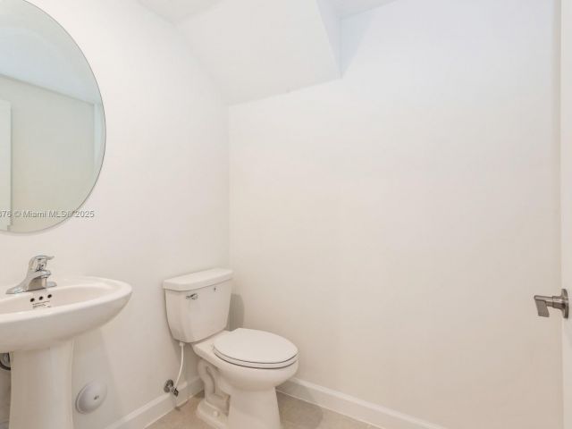 Home for sale at 16207 SW 288th Ter - photo 5869168