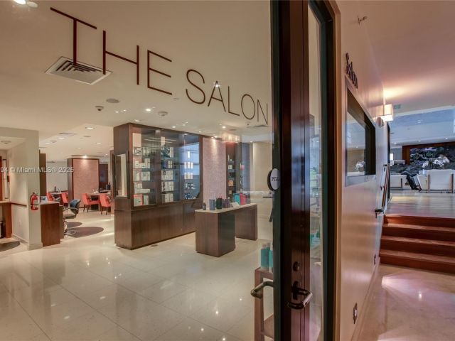 Apartment for sale  Unit #608 (door 616) - photo 5683584