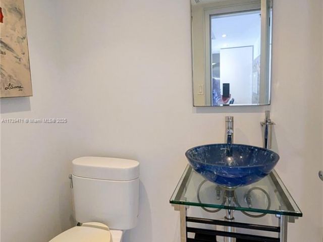 Apartment for sale  Unit #736 - photo 5692272